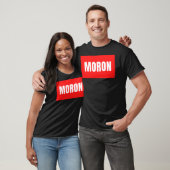 おもしろい文字"moron"クラシックTシャツ Tシャツ (ユニセックス)