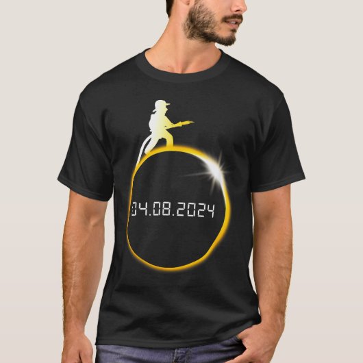 おもしろい日食消防士ムーン・ファイアマン Tシャツ (正面)