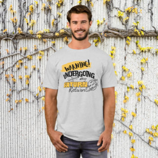 おもしろい星警告土星リターン Tシャツ