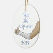 おもしろい最高のスキー旅行!ギプスの中で腕が折れる セラミックオーナメント (左)