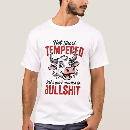 おもしろい気性の牛 ビンテージ Tシャツ (正面)