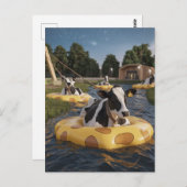 おもしろい浮き旅の牛 ポストカード (正面/裏面)