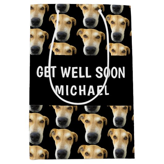 おもしろい犬が早く元気にパーソナライズされたなる ミディアムペーパーバッグ (正面)