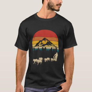 おもしろい犬そり Tシャツ