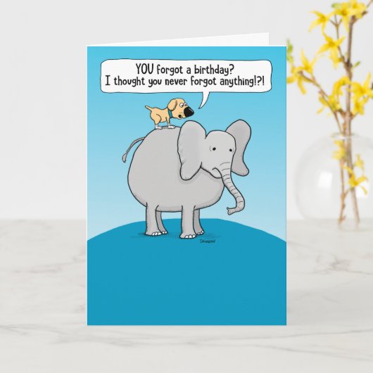 おもしろい犬と忘れ深い象の遅れた誕生日 カード (黄色い花)