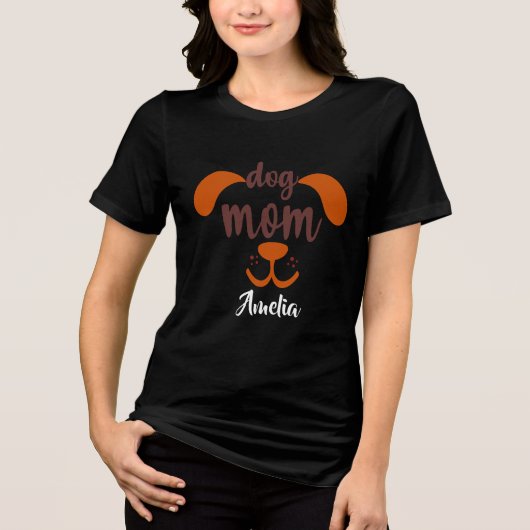 おもしろい犬のママのカスタムスクリプト名 トライブレンドＴシャツ (正面)