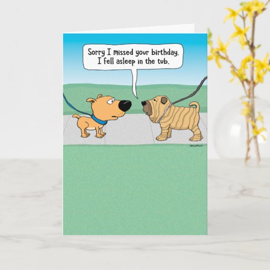 おもしろい犬は浴槽に寝転んだ誕生日 カード (黄色い花)