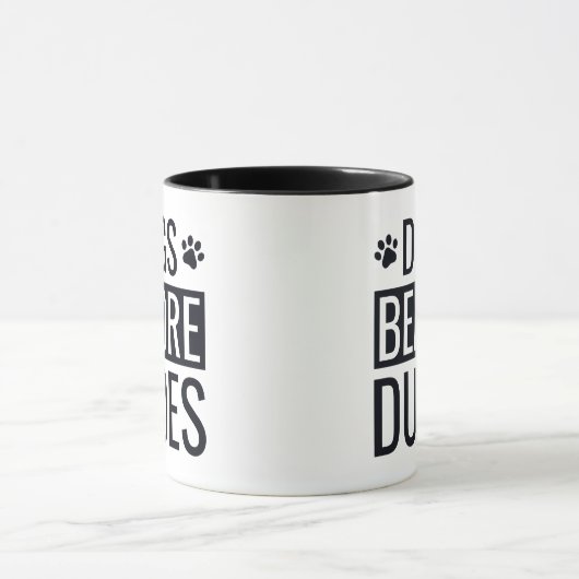 おもしろい犬ズウィーズドゥデス引用文コーヒーマグ マグカップ (中央)