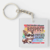 おもしろい犬ワードアートの目覚め キーホルダー (正面)