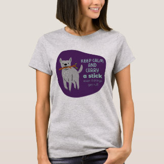 おもしろい犬保ユーモアは穏やかにステッキ運ング Tシャツ