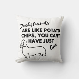 おもしろい犬引用文：ダックスフントとポテトチップス クッション