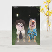 おもしろい犬/研究所、人間としてのハロウィーン カード (黄色い花)