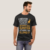 おもしろい狩りGifs For Grumpy Old Hunters Tシャツ (正面フル)