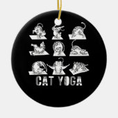 おもしろい猫ヨガ愛らしい猫ヨガの立場に セラミックオーナメント (正面)
