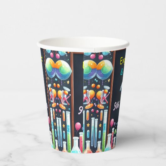 おもしろい研究室キッズギークおたく不機嫌サイエンス9誕生日 紙コップ (右)