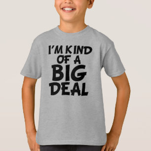 おもしろい私はちょっと大事の子供のワイシャツです Tシャツ