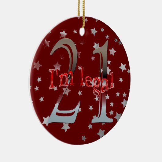おもしろい私は法的第21誕生日の星の赤のクリスマスです セラミックオーナメント (右)