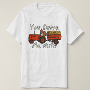 おもしろい私をくだらないリスのしゃれ運転します Tシャツ