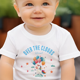 おもしろい空飛ぶユニコーンの虹色の1歳誕生日 ベビーTシャツ