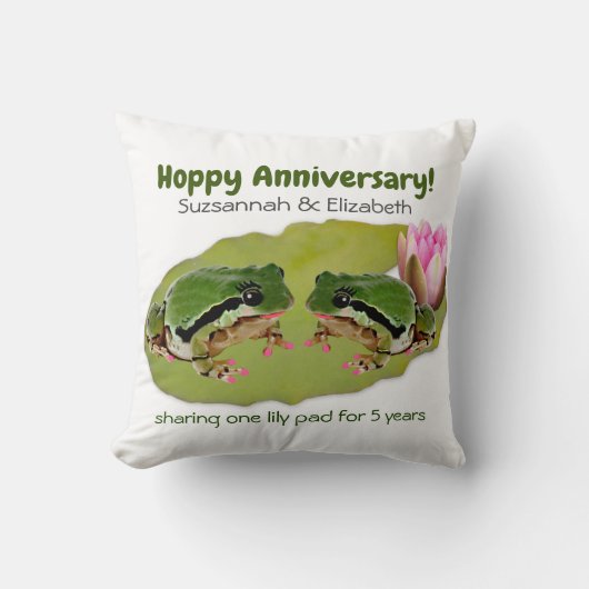 おもしろい結婚記念日 カエル夫婦 テンプレート クッション (正面)