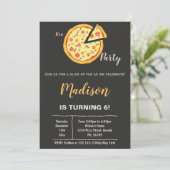 おもしろい編集可能子供へ招待状、10代または大人 招待状 (スタンド正面)