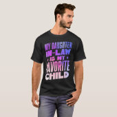 おもしろい義理の娘の婚約パーティー家族の蛾 Tシャツ (正面フル)