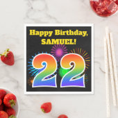 おもしろい花火+レインボーパターン「22」誕生日番号 スタンダードランチョンナプキン (インサイチュ)