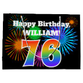 おもしろい花火+レインボーパターン「76」誕生日番号 ラージペーパーバッグ (裏面)