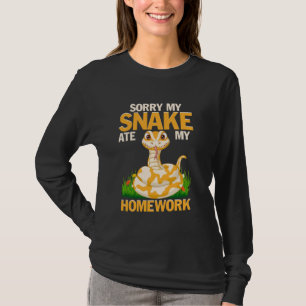 おもしろい蛇が私の宿題の食べPythonをごめんね Tシャツ