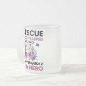 おもしろい裁縫引用文ヴィンテージフローラ裁縫機 フロストグラスマグカップ (正面左)