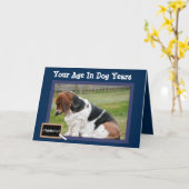 おもしろい誕生日カード/可愛いバセットハウンド カード (黄色い花)