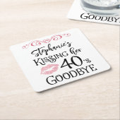おもしろい誕生日キスをするA Decade Goodbyeカスタム スクエアペーパーコースター (アングル)