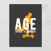 おもしろい誕生日年齢は数字フォントスタイル 案内ポストカード (正面)