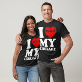 おもしろい読書読み書虫が大好き Tシャツ (ユニセックス)