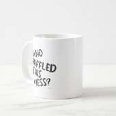 おもしろい誰がこの混乱おもしろいゲーマーモットシャッフル コーヒーマグカップ (正面左)