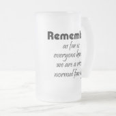 おもしろい諺ビアスティーンマグ家族ギフトアイディア フロストグラスビールジョッキ (正面右)