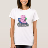 おもしろい豚食べアイスクリーム |背景色 Tシャツ (正面)
