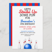 おもしろい赤と青のボーリング子供の誕生日