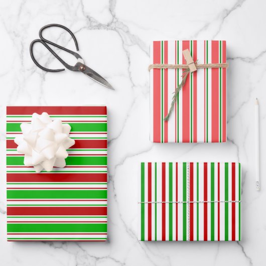 おもしろい赤、白、緑のクリスマスインスパイア ラッピングペーパーシート (正面)
