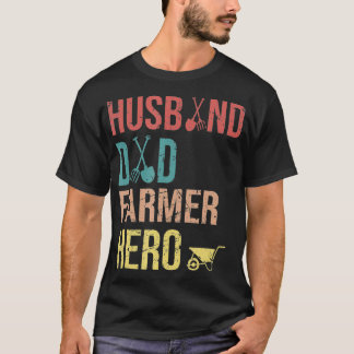 おもしろい農業パパ ファーマー ランチャー Tシャツ
