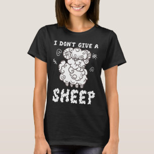 おもしろい農業私は羊の与え農家を愛していない Tシャツ