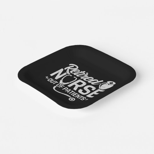 おもしろい退職したナース冗談の看護 ペーパープレート (傾斜あり)