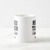 おもしろい退職したパーソナライズされた先生 コーヒーマグカップ (中央)