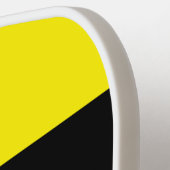 おもしろい遊文字ヴィヴィヴィッドイエローブラックセンターストライプ ピックルボールラケット (左詳細)