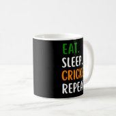 おもしろい食べSleep Cricket Repeat コーヒーマグカップ (正面右)