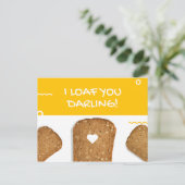 おもしろい黄色の焦がしパンチーズ ポストカード (スタンド正面)