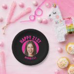 おもしろい21歳の誕生日カスタム文字写真 ペーパープレート<br><div class="desc">🥂テキストと写真でおもしろい21歳の誕生日紙プレートを作成する。おもしろいの誕生日の写真のデコはレトロなモダンデザインで。21日、30日、40日、50日、60日の誕生日パーティーでも好きな年に合わせてカスタマイズ可能！切り出し効果を得るには、背景が切り取られているpngファイルを使用する。違もしう、写真はプレビューのように自分の背景で囲まれた円として表示される。</div>