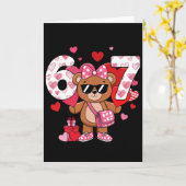 おもしろい67 バレンタイン 6 7 六 七 ミーム 子ども 女性 M カード (黄色い花)