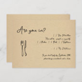 おもしろい&おもしろいスクリプトウェディングRSVPポストカード – Kraft インビテーションポストカード (正面/裏面)