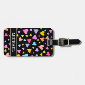 おもしろい、カラフルなハートパターン愛します + 名前をカスタムする ラゲッジタグ (正面横)